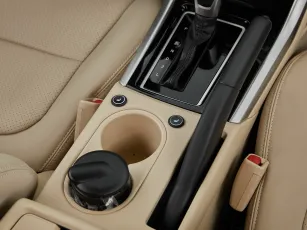 Mitsubishi  18