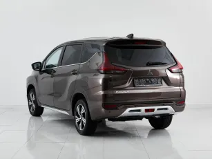 Mitsubishi  4