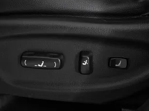 Kia  10