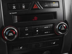 Kia  13