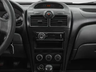 Nissan  10