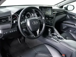Toyota  11