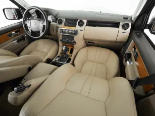 Land Rover  9