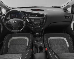 Kia  8