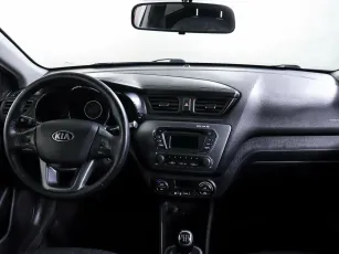 Kia  11