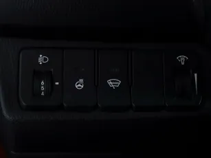 Kia  15