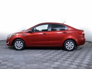 Kia  3