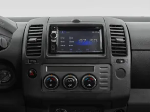 Nissan  10
