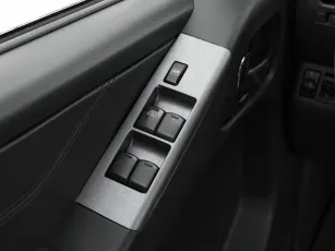 Nissan  13