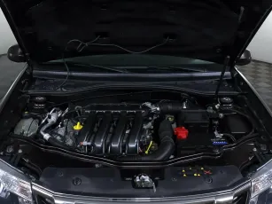 Nissan  8