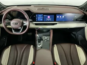 Geely  8