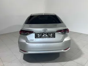 Toyota  5