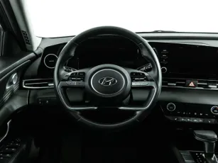 Hyundai  8