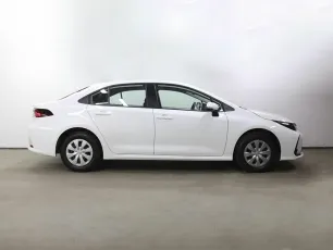 Toyota  3