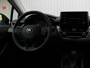 Toyota  12