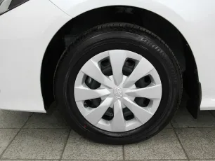 Toyota  8