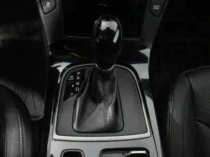 Hyundai  11
