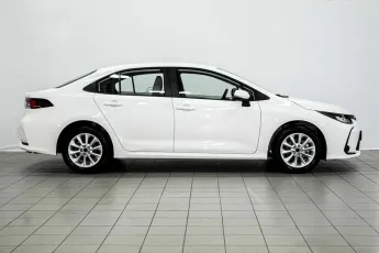 Toyota  3
