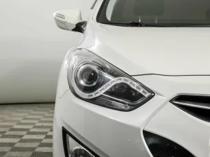 Hyundai  5