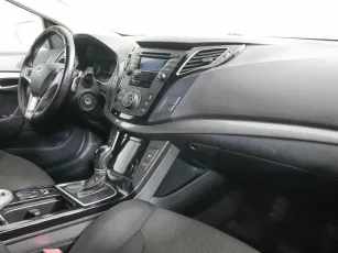 Hyundai  7