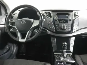 Hyundai  8