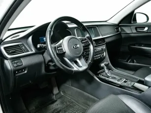 Kia  11