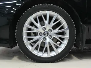 Toyota  7