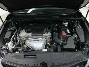 Toyota  8