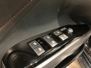 Toyota  10
