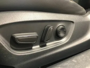 Toyota  11
