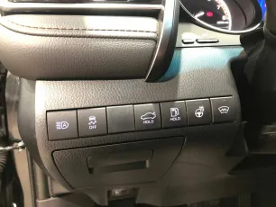 Toyota  12