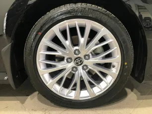 Toyota  5