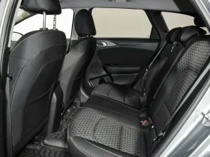Kia  14