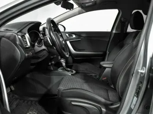 Kia  5