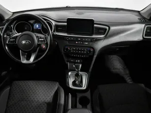 Kia  7