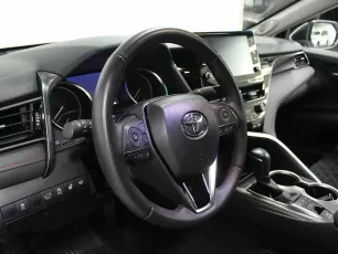 Toyota  11