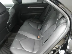 Toyota  18