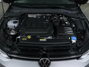 Volkswagen  6