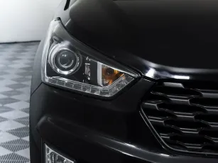 Hyundai  7