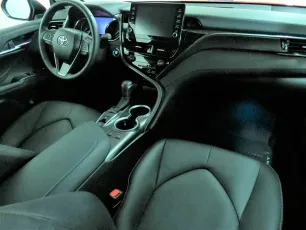 Toyota  11