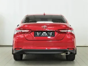 Toyota  5