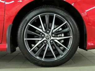 Toyota  7