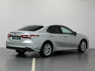 Toyota  3