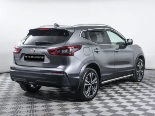 Nissan  3