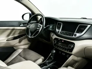 Hyundai  6