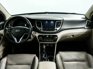 Hyundai  7