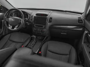 Kia  9