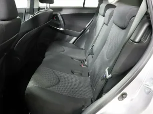 Toyota  10