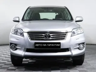 Toyota  2