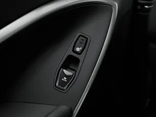 Hyundai  17